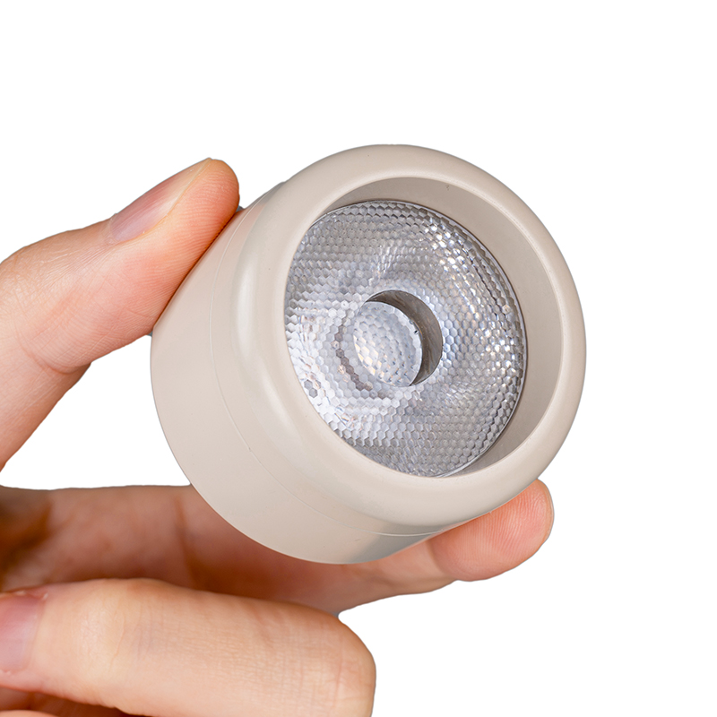 LED track spot light